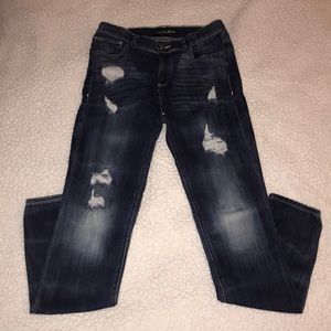 Express Jeans High Rise Jean Legging!
